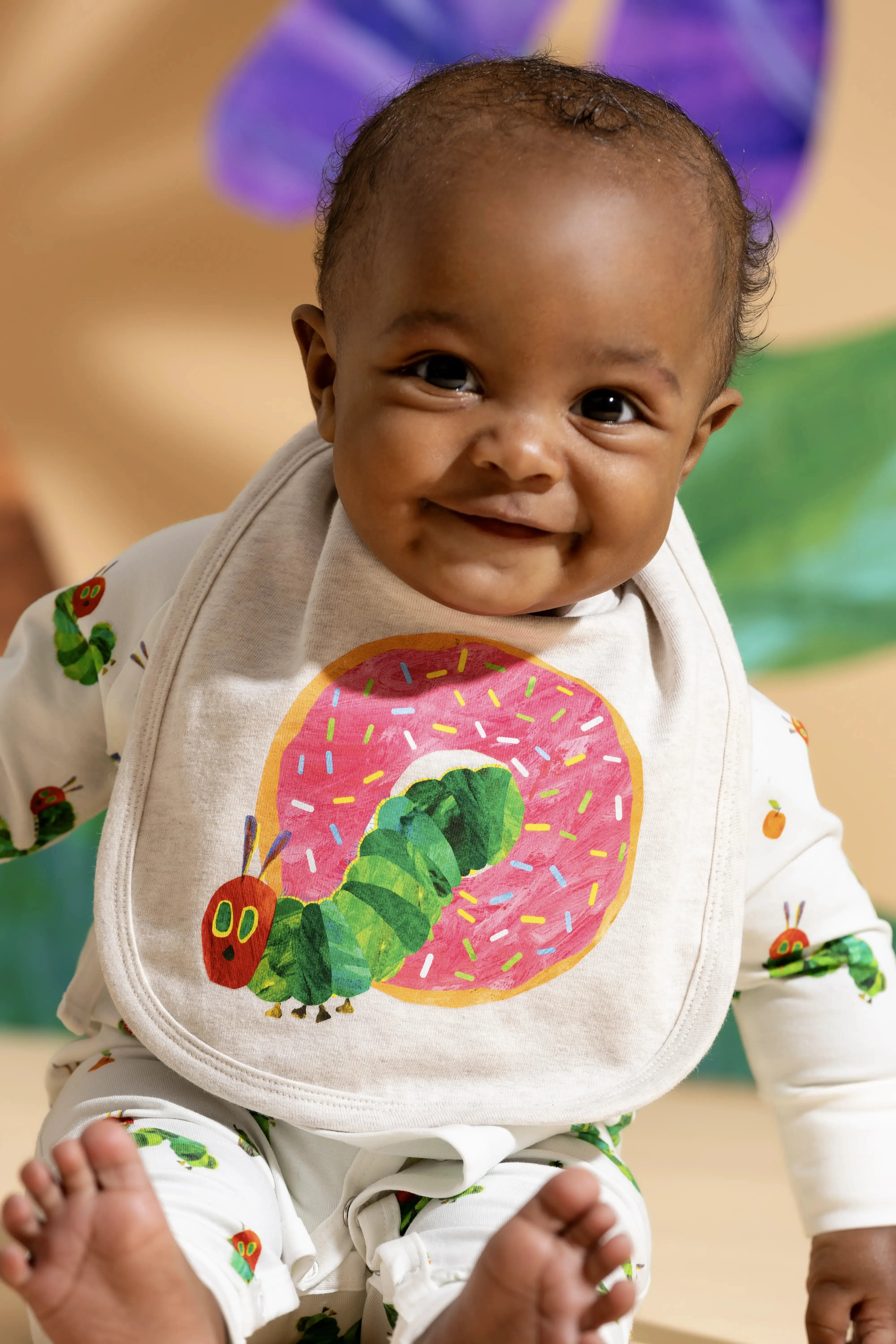 4-Pack Classic Bibs_The Very Hungry Caterpillar