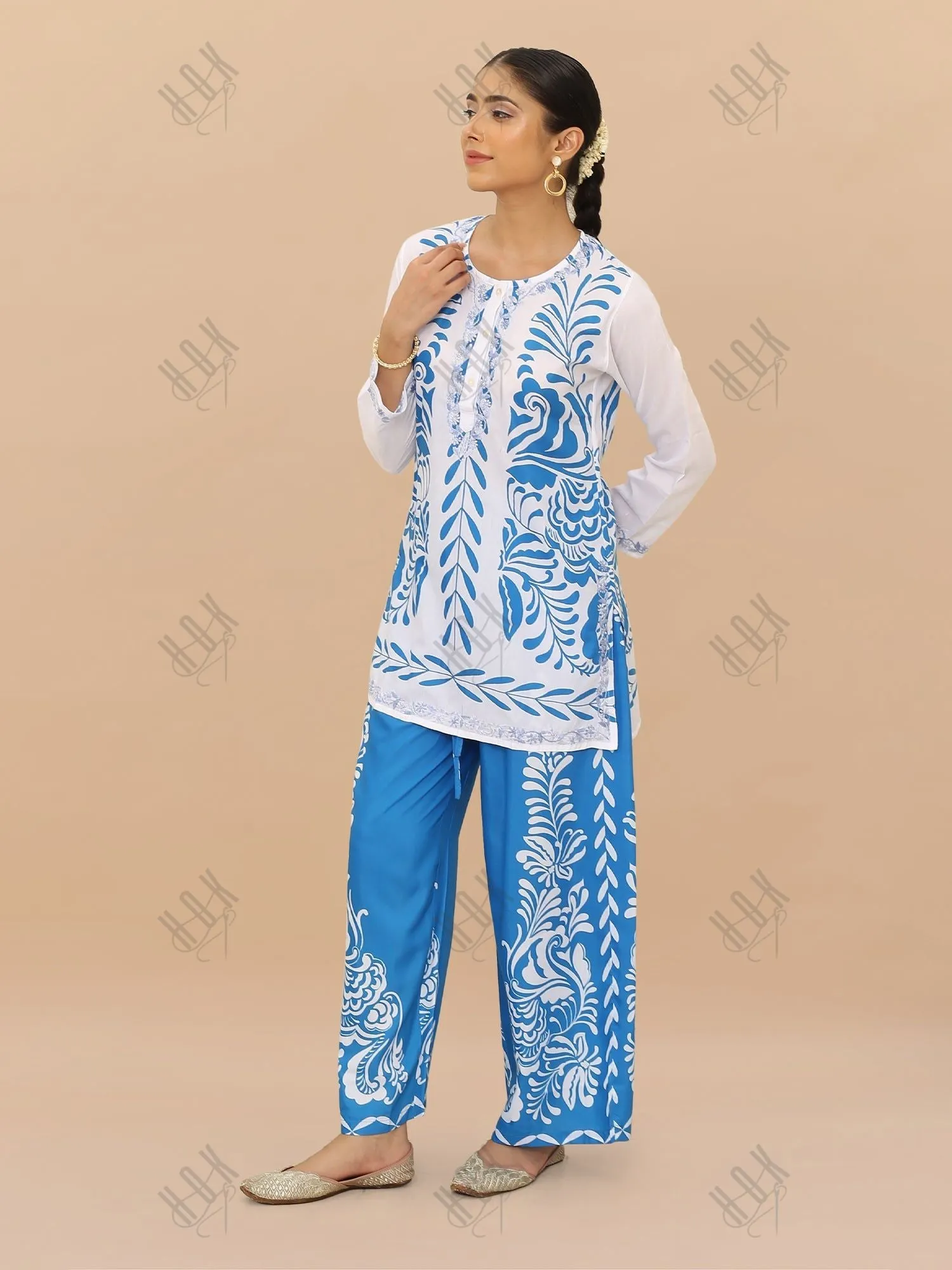 Saba Chikankari Cord Set in Muslin Set - Blue