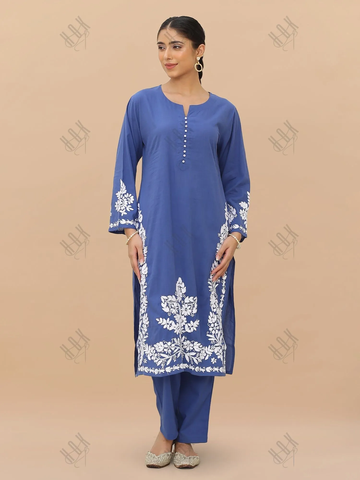 Saba Chikankari Kurta Set in Cambric Cotton - Blue