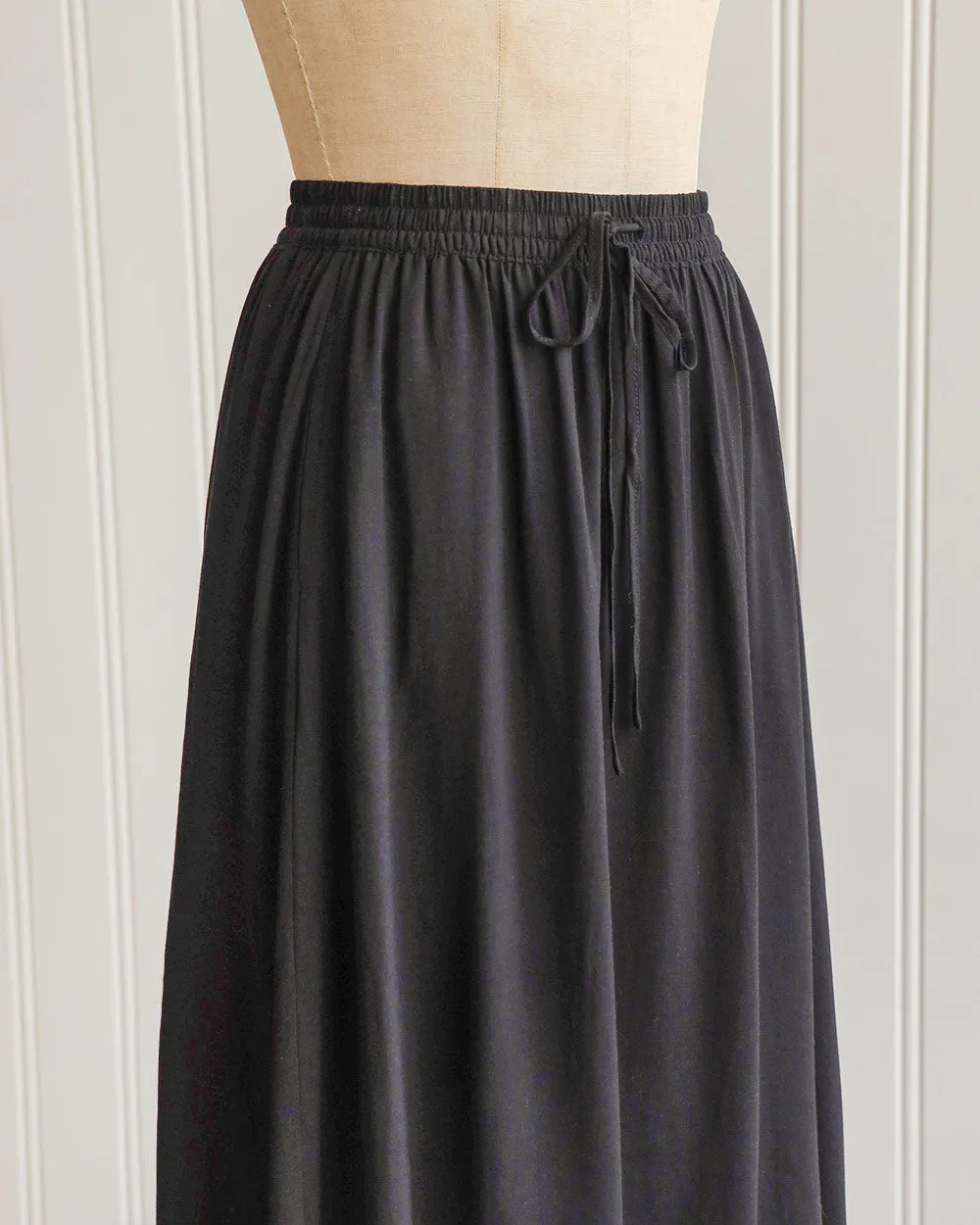 Simple Plans Skirt - Black