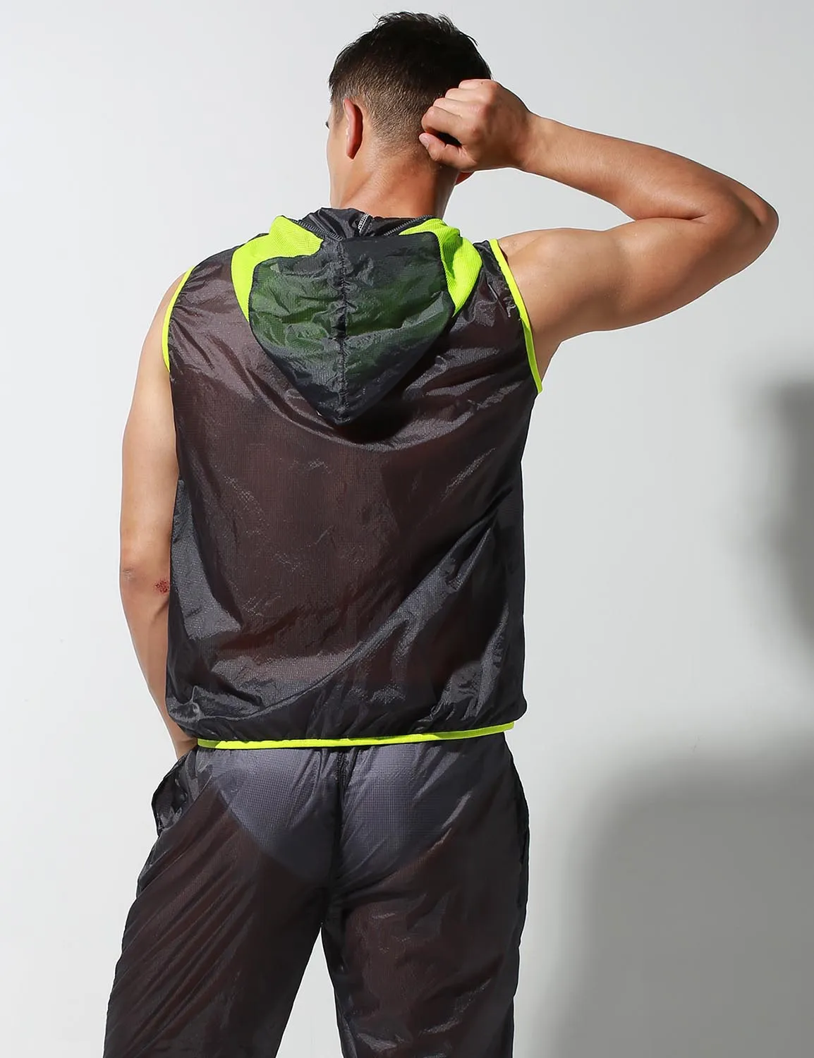 Translucent Quick-Dry Sport Sleeveless Hooded Jacket S2901